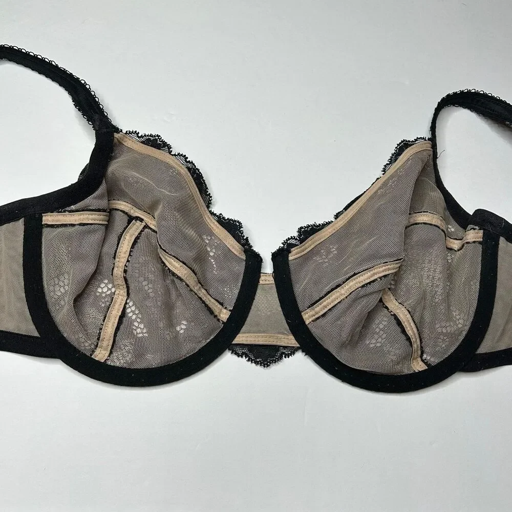 Wacoal black lace unlined bra 34DD